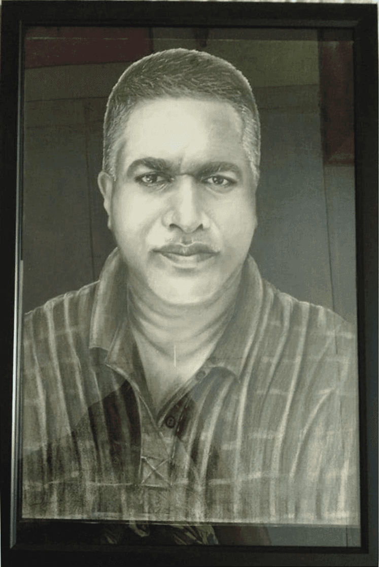 Single Person Pencil Art Portrait by YaluYalu - yaluyalu