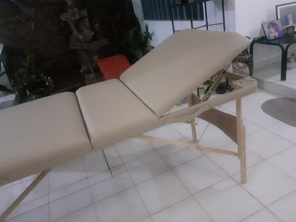 Large Size Portable Massage Beds (3 Sectioned)