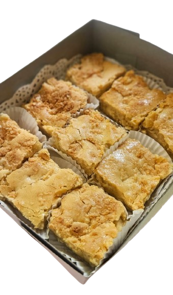 Christmas Blondies Pack (6 pcs) by YaluYalu | Delivery in Sri lanka