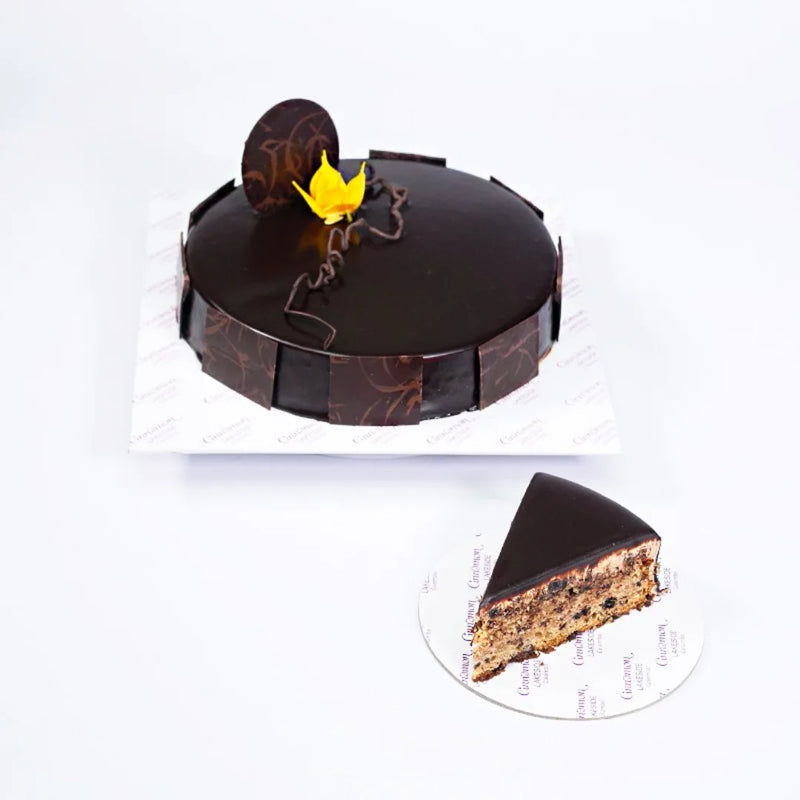 Chocolate Chip Cake Cinnamon Lakeside | YaluYalu | Send Cakes Sri Lanka