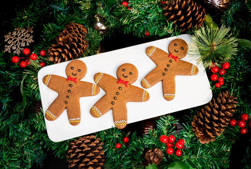 Gingerbread Man Cookie Pack by Waters Edge | Delivery in Sri Lanka