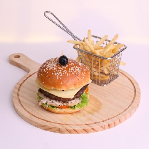 කොළඹ චිමිචුරි රාමදා සමඟ බැටළු පැටවා බර්ගර් | යාලු යාලු ශ්‍රී ලංකාව