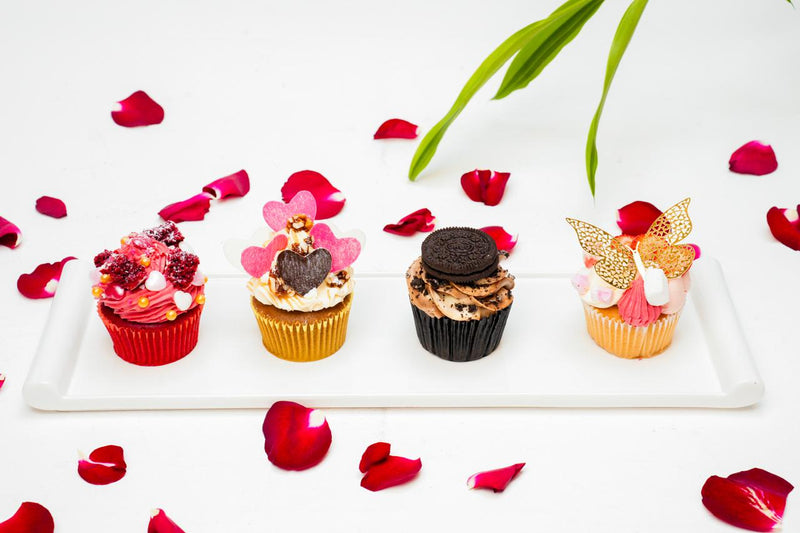 Love in four by Hotel Waters Edge | Yalu Yalu | Delivery in Sri Lanka