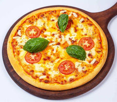 Pizza Margherita by Hotel Cinnamon Grand - yaluyalu