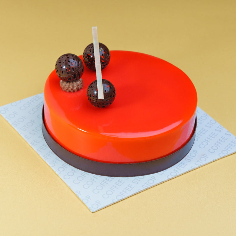 Strawberry Crunchy Mousse Cake - Cinnamon Grand | YaluYalu | Cake Delivery Sri Lanka | Cake