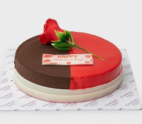 Rasberry & chocolate mousse cake by Hotel Cinnamon Lakeside | Yalu Yalu | Delivery in Sri Lanka