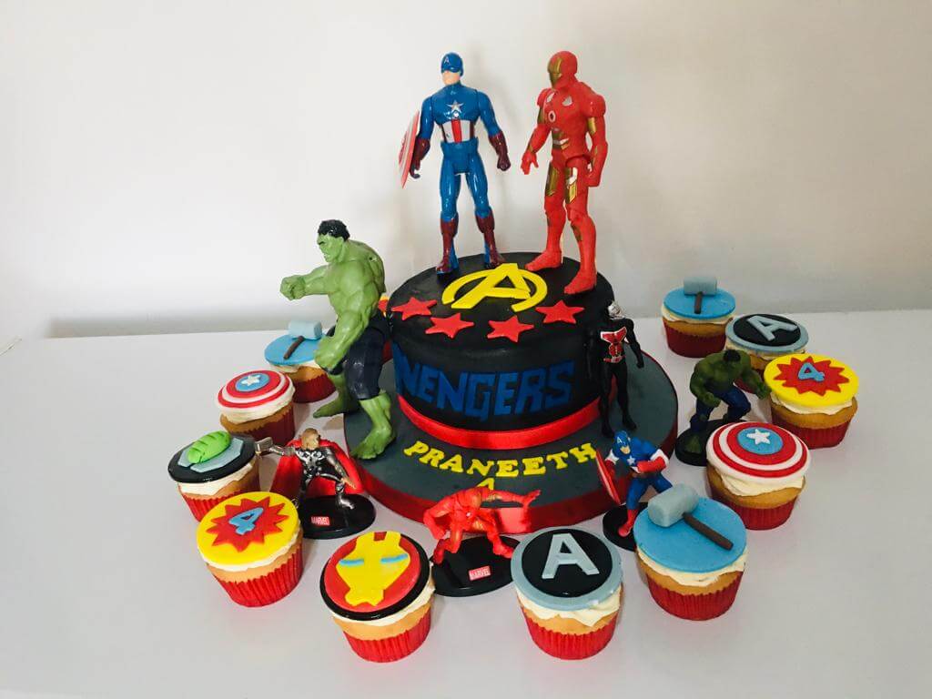 Avengers Birthday Ribbon Cake with Cupcakes by Yalu Yalu Without toys yaluyalu