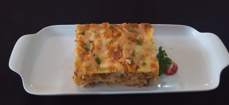 Lasagna 4, 6, 8 Pax by Yalu Yalu Galle Outlet yaluyalu