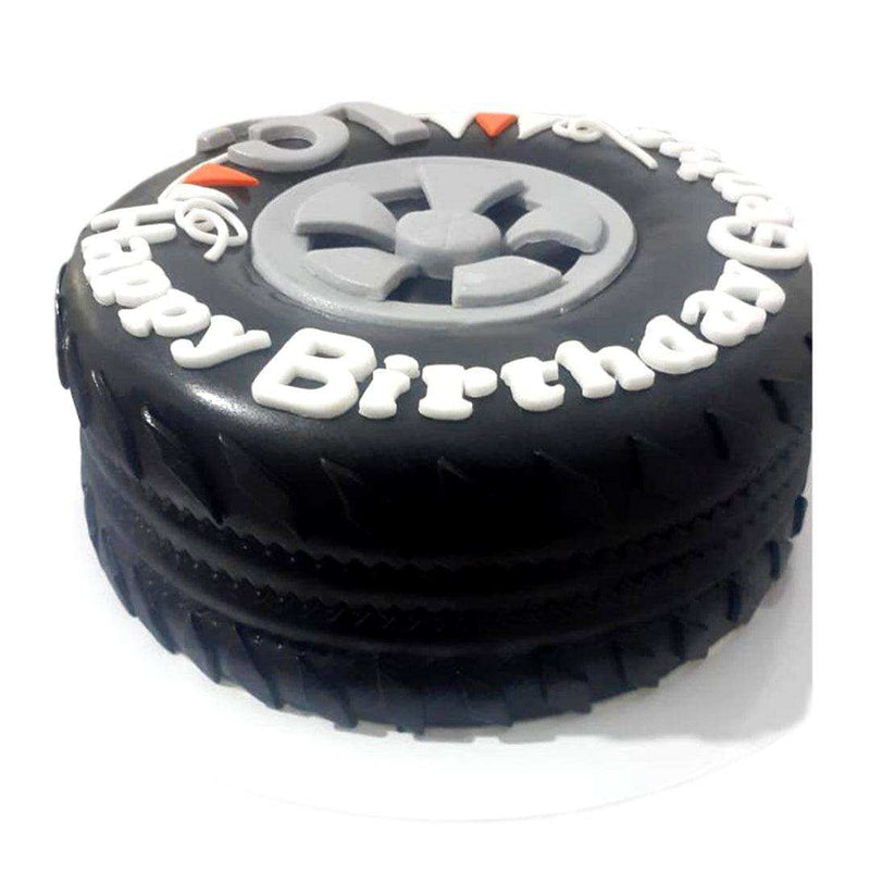 Tire Designer Cake by yaluyalu - yaluyalu