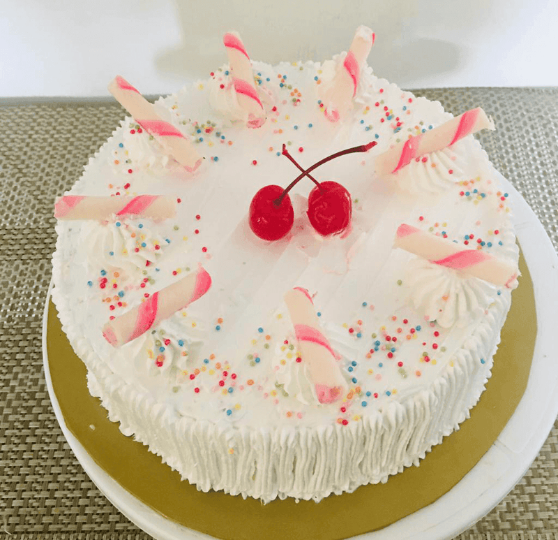 Mix Flavoured Ice Cream Cake by Yalu Yalu - yaluyalu
