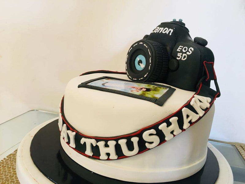 Camera Cake by Yalu Yalu - yaluyalu