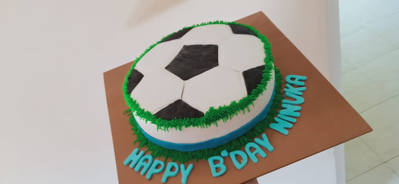 Football Cake by Yalu Yalu Galle Outlet yaluyalu