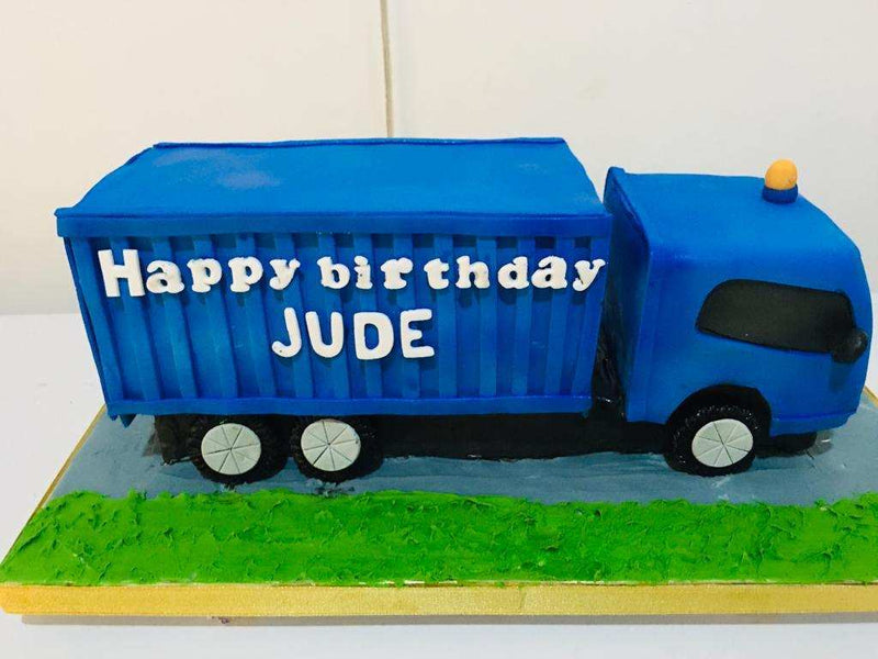 Lorry with Container Designer Ribbon Cake by Yalu Yalu - yaluyalu