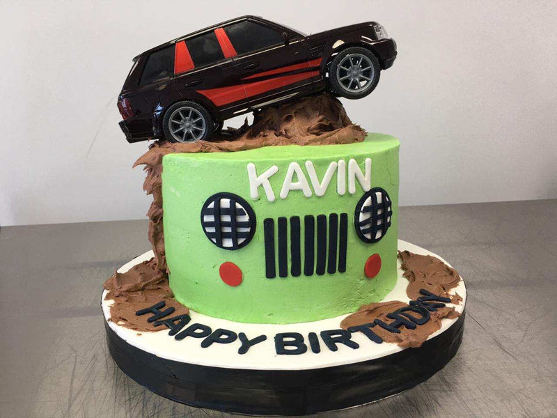 Off-Road Delight Designer Birthday Cake by Yalu Yalu - yaluyalu