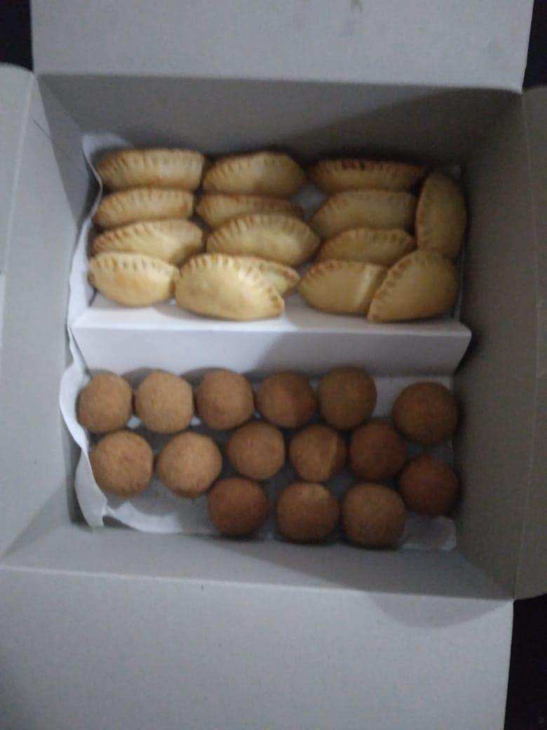 Savory Platter 4 (45 Pcs ) by Yalu Yalu Galle Outlet - yaluyalu