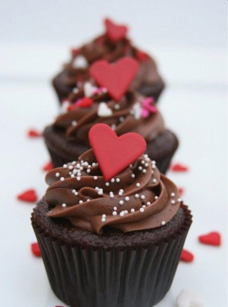 Chocolate Lovebugs Cupcakes Box 12 Pieces yaluyalu