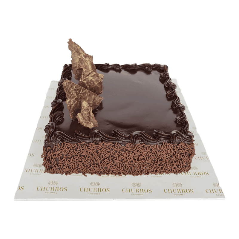 Chocolate Chip Cake by Hotel Kingsbury - yaluyalu