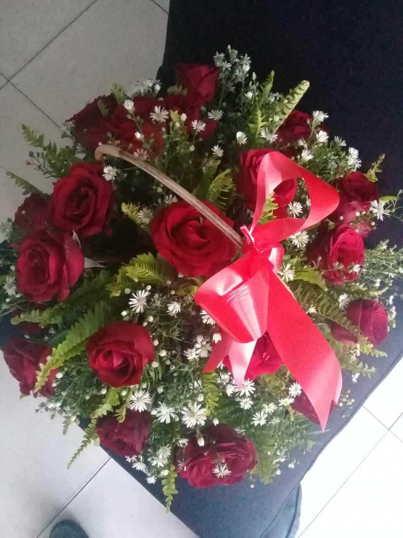 Beautiful Rose Basket - yaluyalu