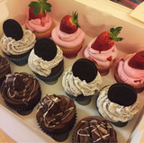 Valentine Mix Cupcakes Box 12 pcs by Yalu Yalu Galle Outlet yaluyalu
